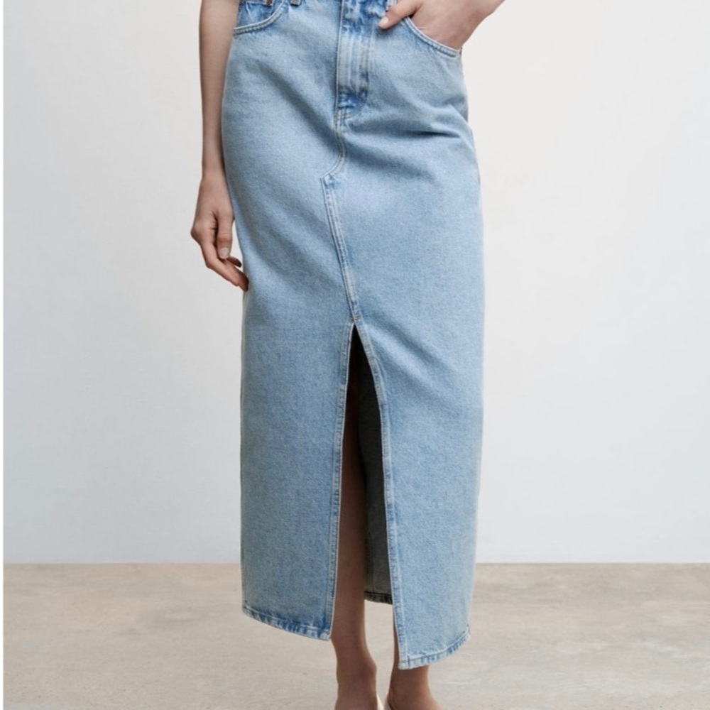 BNWT mango size xs jean skirt